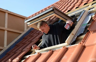 Pose de fenêtres de toit Velux à Pettonville